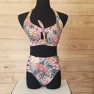 NWT Reversable Bikini
